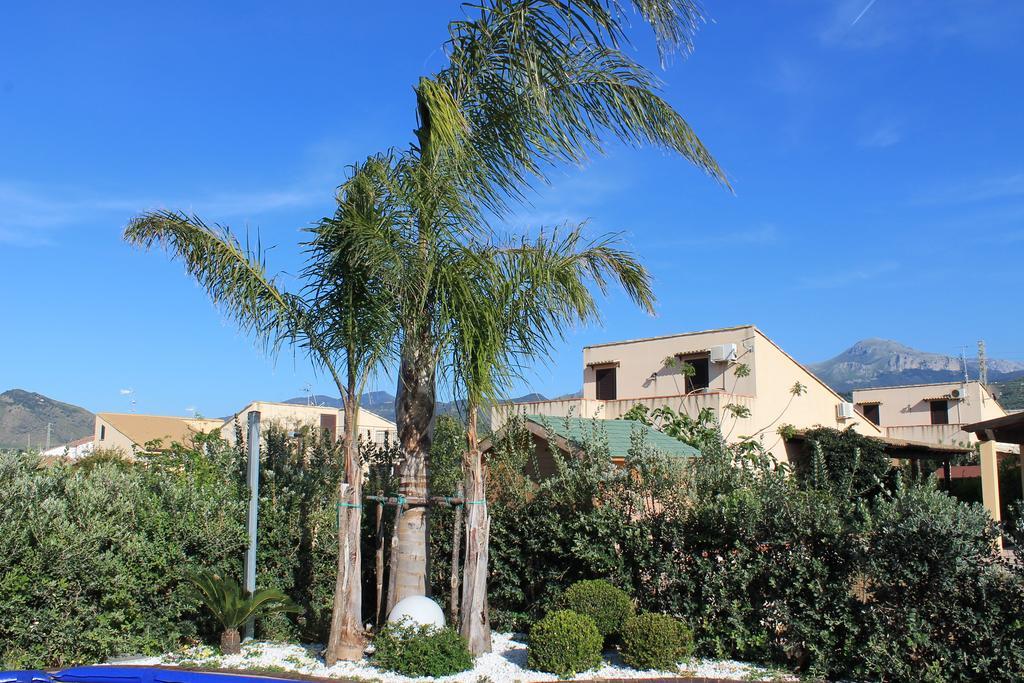 Ville Tiffany Campofelice Di Roccella Rom bilde
